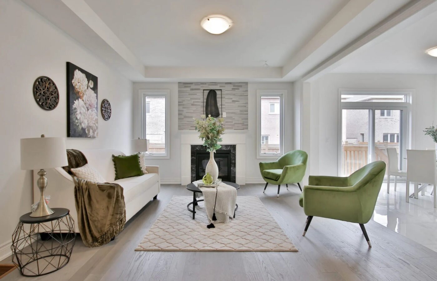 Hardwood vs Laminate Flooring: Pros, Cons, and Costs